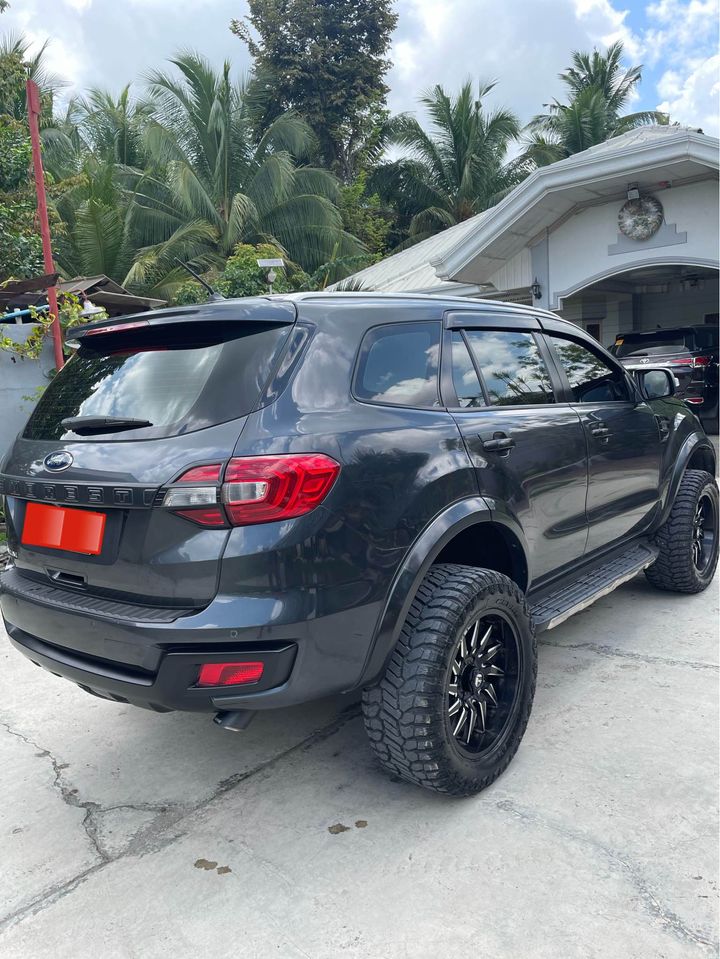 Ford Everest